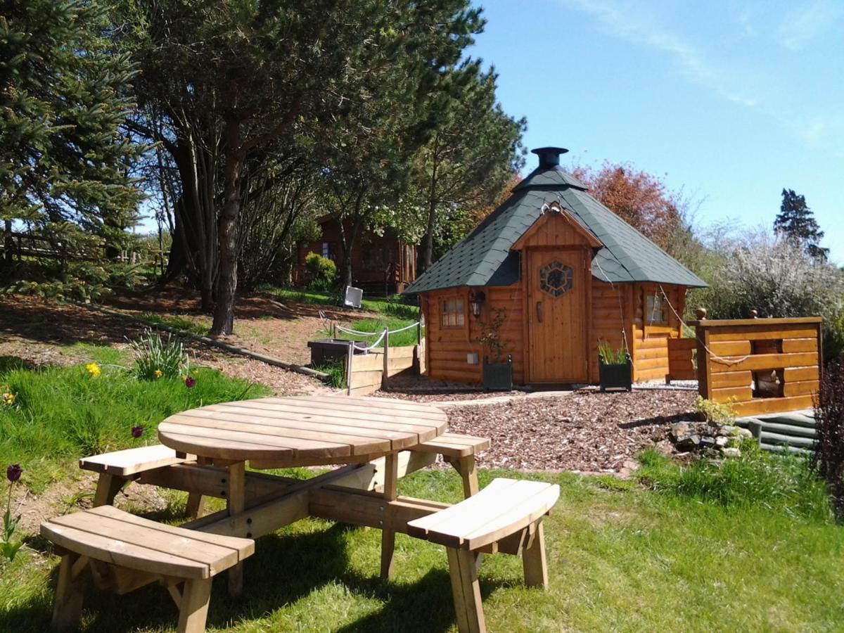 Tudor Lodge With Pool & Bbq Cabin Liskeard Zewnętrze zdjęcie