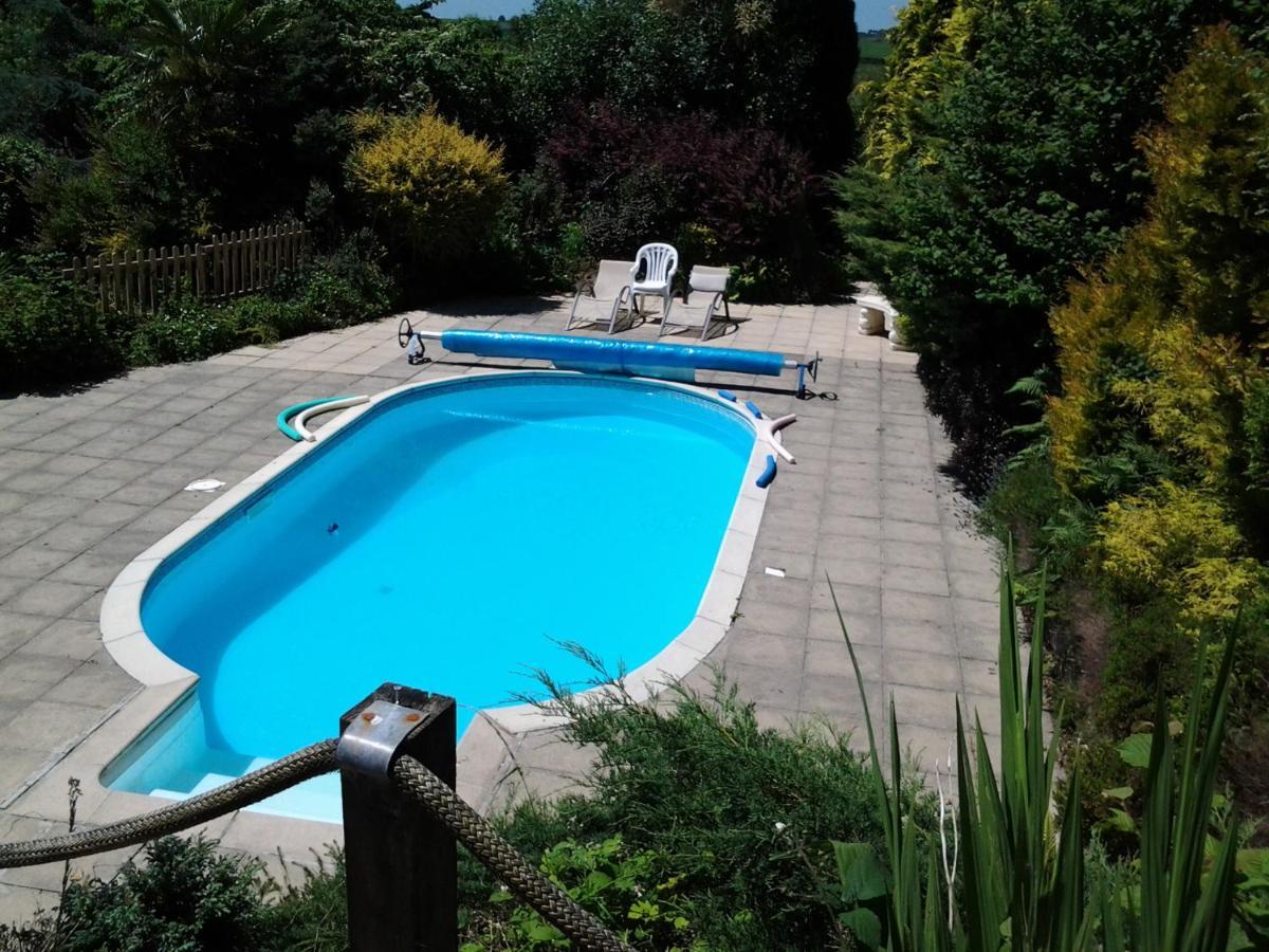 Tudor Lodge With Pool & Bbq Cabin Liskeard Zewnętrze zdjęcie