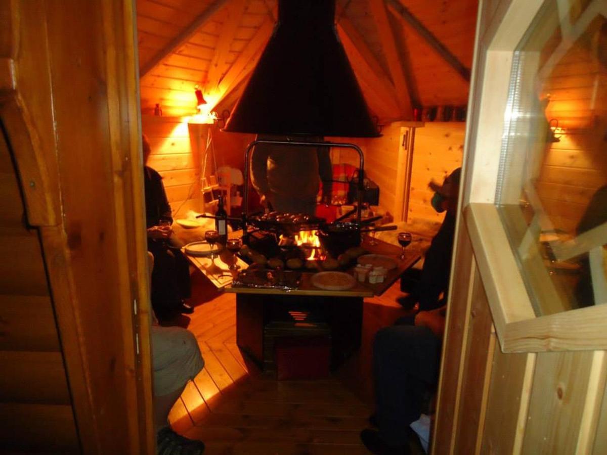 Tudor Lodge With Pool & Bbq Cabin Liskeard Zewnętrze zdjęcie