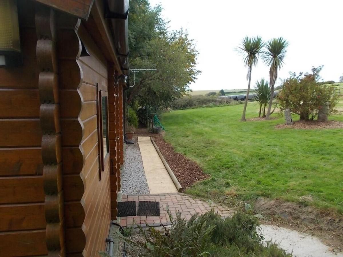 Tudor Lodge With Pool & Bbq Cabin Liskeard Zewnętrze zdjęcie