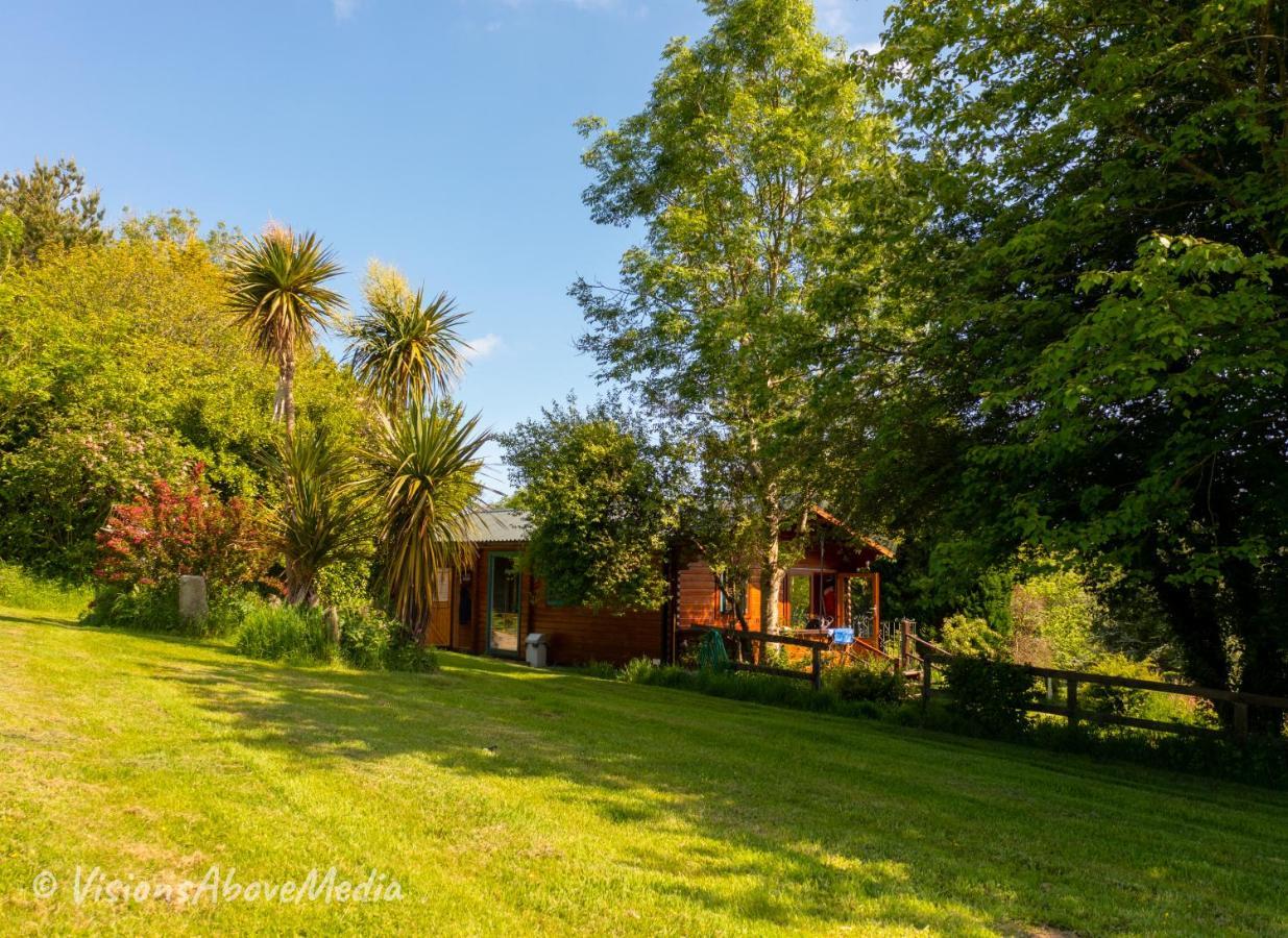 Tudor Lodge With Pool & Bbq Cabin Liskeard Zewnętrze zdjęcie